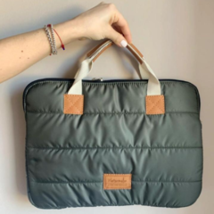 FUNDA NOTEBOOK MATELASSE