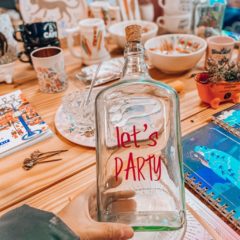 BOTELLA DE VIDRIO LETS PARY