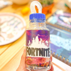 BOTELLA FORTNITE CON SORBETE