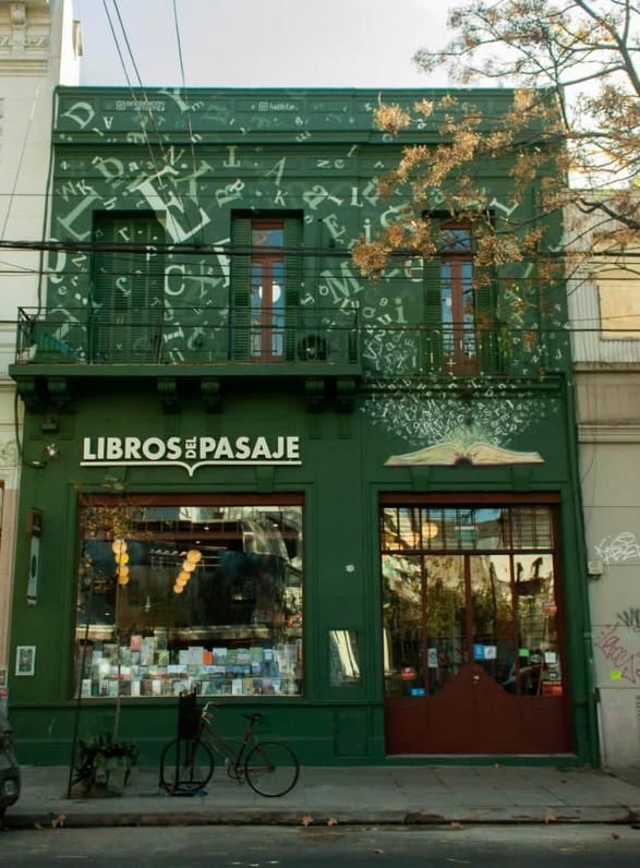 PASAJES Librería internacional: Sellerio Editore Palermo