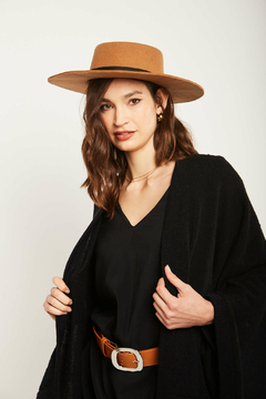 Ruana Negra en lana Merino - comprar online