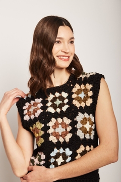 Chaleco Negro Crochet - comprar online