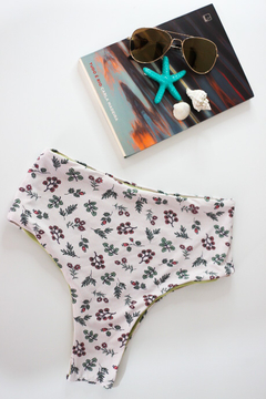 Calcinha Hot Pants Ilha Bella - Estampa Florida - comprar online