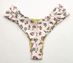 Calcinha Borboleta - Caraíva - Estampa Florida - comprar online