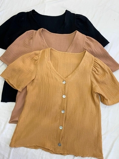 Imagen de SALE ART.687 BLUSA BOTONES BAMBULA ALGODON