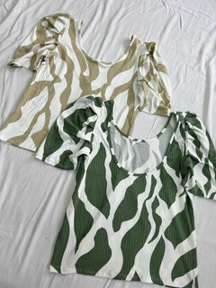 ART.064E REMERA ESPALDA U MORLEY ESTAMPADO - comprar online