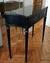 (JB) Mesa de entrada madera pintada de negra con vidrio / 90 × 33 × 82 - comprar online