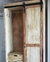 (FJ) Mueble guardarropa con puerta tipo granero / 105 x 50 x 210