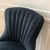 (MG) Cinco sillas tapizadas en terciopelo negro de Landmark / 50 x 45 x 45 x 90 - comprar online