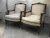 (MG) Dos sillones franceses tapizados en Bull crudo / 66 x 60 x 40/60 x 90