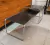 (JB) Mesa Laccio de acero cromado, tapa madera laqueada / 135 × 48 × 35/52 × 48 × 45 - comprar online