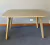 (LP) Mesa multilaminada de madera gris / 1,24 x 94 x 74