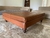 (TL) Mesa ratona de cuero / 122x122x40