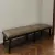 (ID) Banqueta de Eugenio Aguirre tapizada en cuero / 160 x 50 x 42