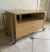 (MW) 2 mesas de luz enchapadas de Dash c ruedas / 65x39x44- cajon 61x16 - comprar online