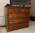 (MG) Cómoda de El Postigo en madera pino Brasil y marqueteri artesanal en cedro / 106 x 46 x 90