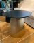 (JB) Mesa ratona madera laqueada negra. / Diámetro 60 × 45