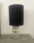 (JB) Lampara de mesa vidrio y acrílicode Landmark / diámetro pantalla 25 × 30/ altura 54