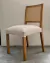 (LP) Silla de paraíso c/ respaldo de esterilla, tapizada en pana. / 50 x 50 x 50/89