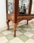 (GL) Vajillero de madera lavada con puertas de vidrio biselado y fondo espejado. / 161 x 104 x 35 en internet