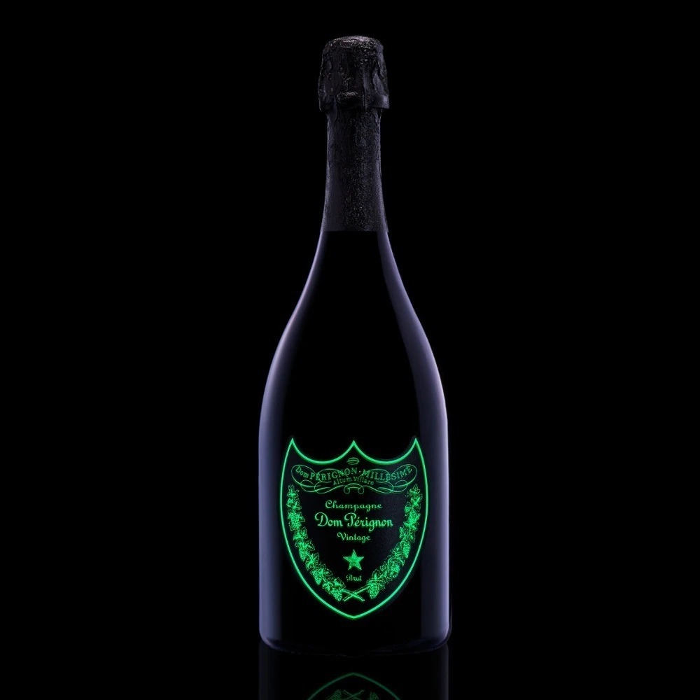 dom pérignon luminous magnum