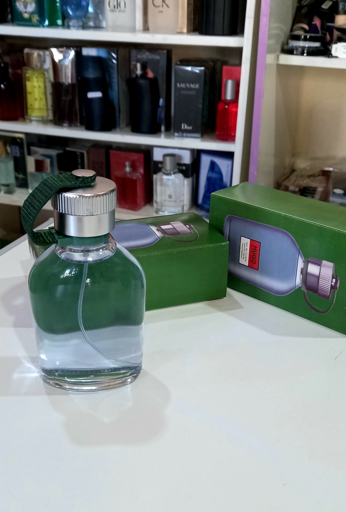 hugo boss cantimplora verde