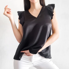Remera blusa con volados en internet