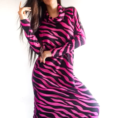Vestido de lanilla estampado en internet