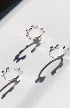 Full Spike Ring en internet