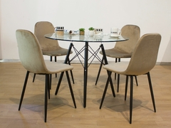 MESA EAMES DE VIDRIO PATA NEGRA en internet