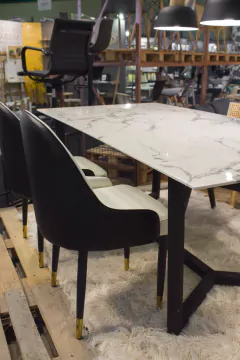 MESA ARPEGGIO 2.00 m. PATA NEGRA en internet