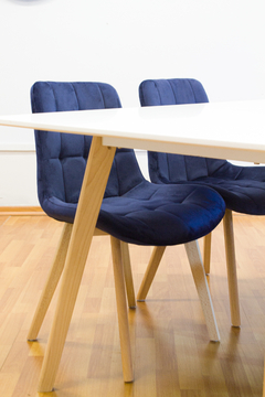 MESA EAMES RECTANGULAR PATA CUADRADA 1.60 en internet