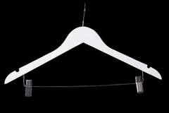 Percha ADULTO de Madera con Pinza