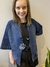 Jaqueta jeans com detalhe floreal - comprar online