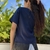 Blusa azul com trançado na frente - comprar online