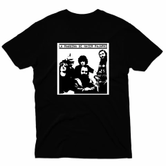 Remera Unisex Manga Corta LA MAQUINA DE HACER PAJAROS 01 en internet
