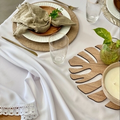 Mantel Blanco con puntillas