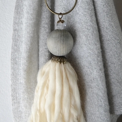 Borla Madera Gris