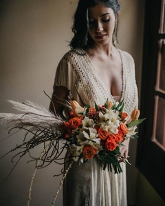 Vestido de Noiva Matricária COM impressão botânica VALOR PERSONALIZADO E SOB CONSULTA - loja online