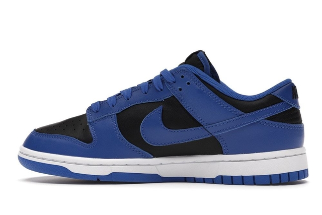 royal blue and black nike dunks