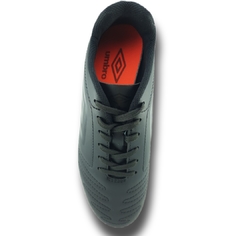 CHUTEIRA DE FUTEBOL CAMPO UMBRO CLASS - O Lojão Calçados