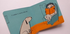 Se siente un perro sentado - Librería online El gato Neftalí