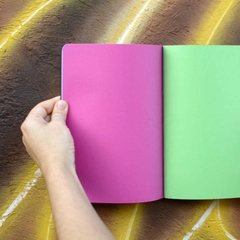 caderno de miolo colorido color plus - di[versa] ideias em movimento