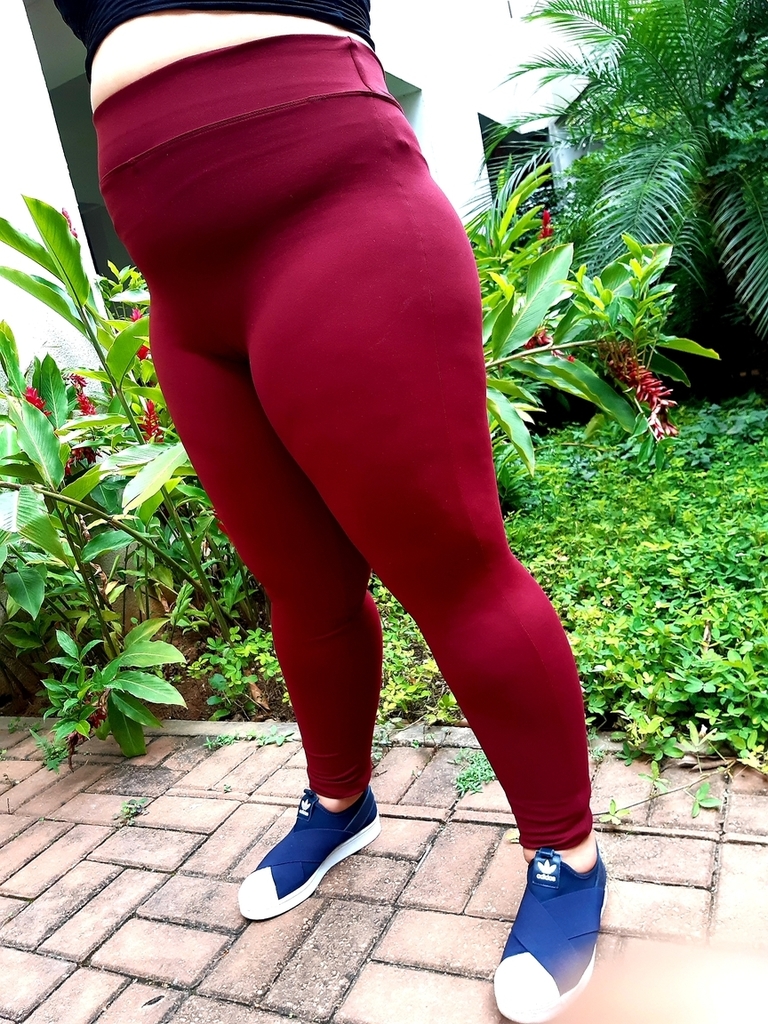 Calça Legging Plus Size Não Fica Transparente Modela Bumbum