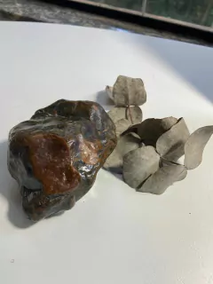 FLINTSTONE-PEDRA FLINT, SILEX MARROM NEGRO MINERAL CRISTAL BRUTO (427g) na internet