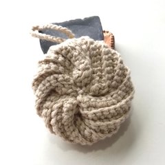 BUCHA DE BANHO, EM CROCHÊ ARTESANAL - comprar online