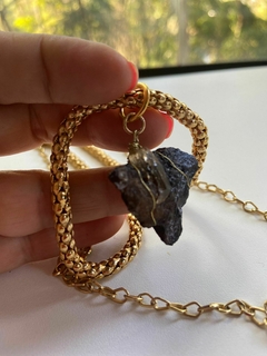 Duo de Colar Dourado com Topázio Imperial Bruto Cravado na Matriz - comprar online