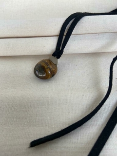 Colar em Cordão com Cristal Olho de Tigre