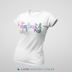 Camiseta Mantra Om Mani Padme Hum Feminino na internet