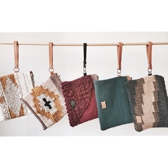 Clutch Lulú en internet
